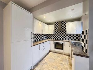 Photo 14- click for photo gallery